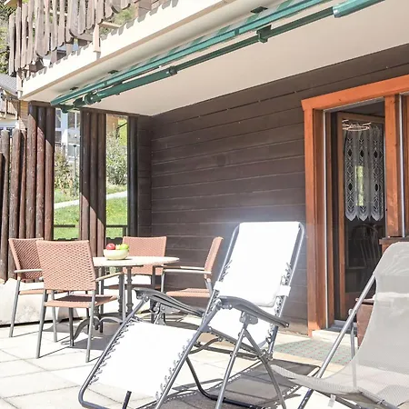 Gemmi Apartment *